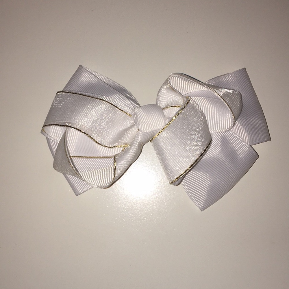 white and gold hair bow